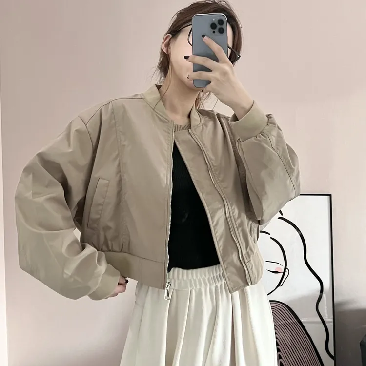 2025秋季新款韩版立领休闲宽松短款棒球服纯色百搭外套女装夹克衫