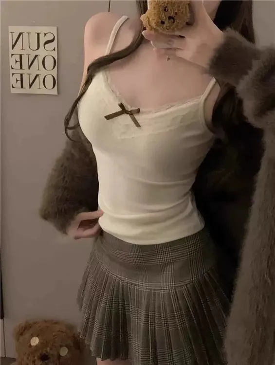 吊带小背心女春夏纯欲蕾丝蝴蝶结花边带固定杯垫外穿内搭上衣自带