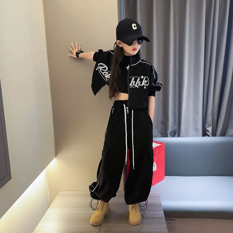 女大童春秋装运动套装2025新款儿童洋气潮流短款卫衣炸街两件套