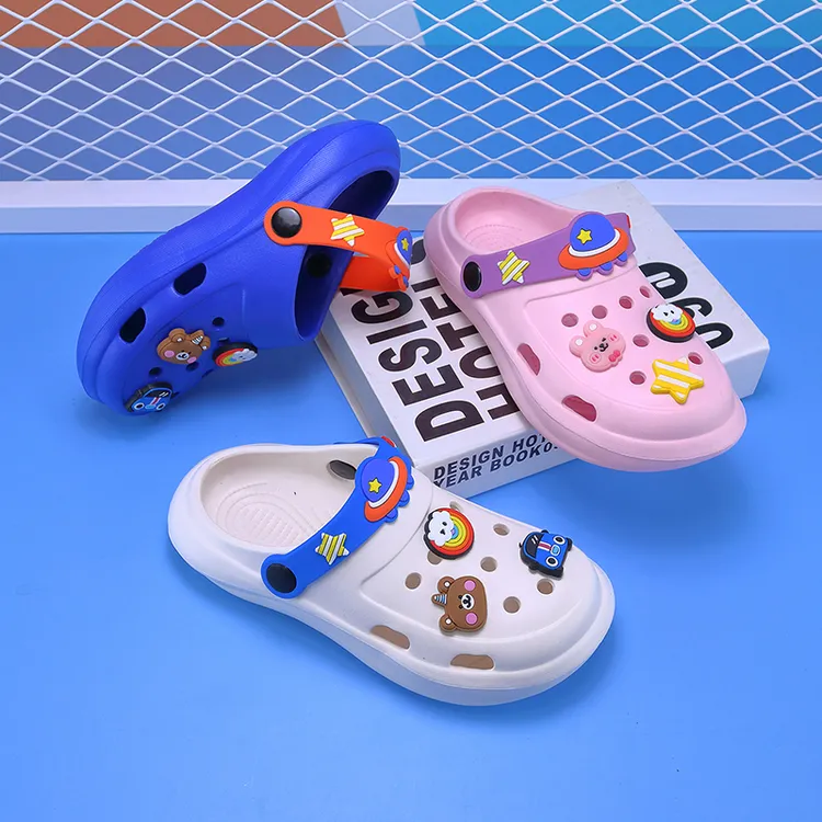 儿童拖鞋男童女童洞洞鞋时尚软底外穿卡通休闲鞋