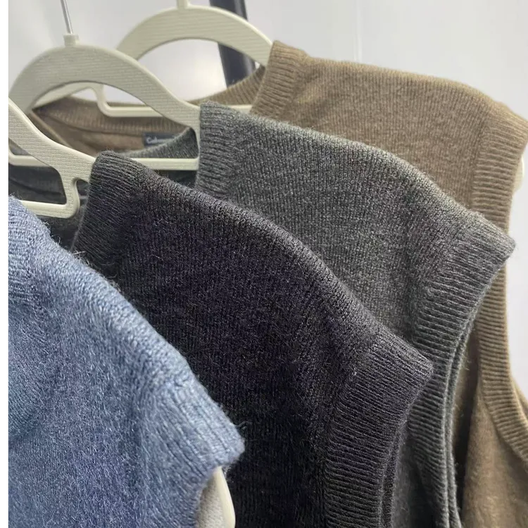 V领无袖针织马甲女装春秋季节叠穿背心宽松显瘦百搭上衣