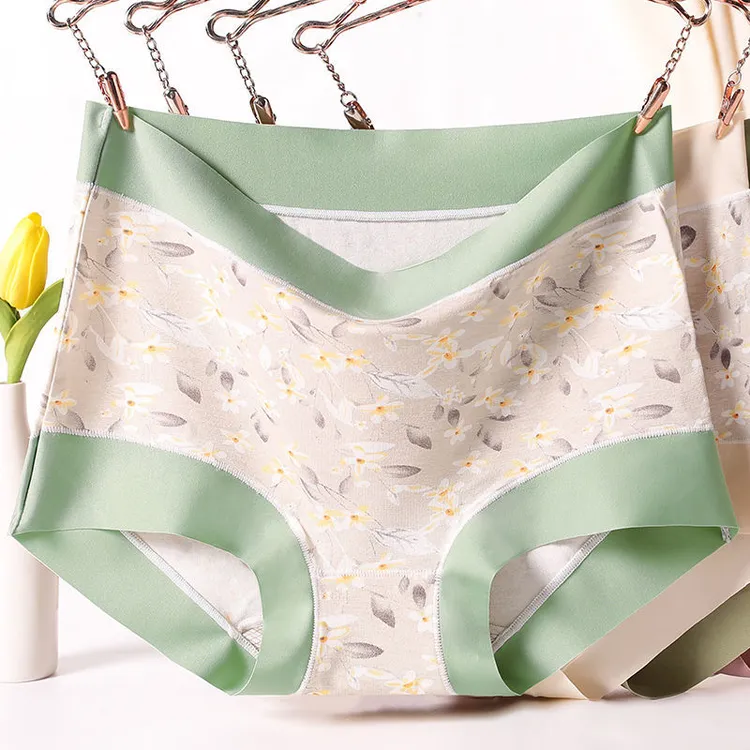 女士内裤棉质高腰大码平角裤胖mm爆款抗菌高弹新品印花四角短裤头