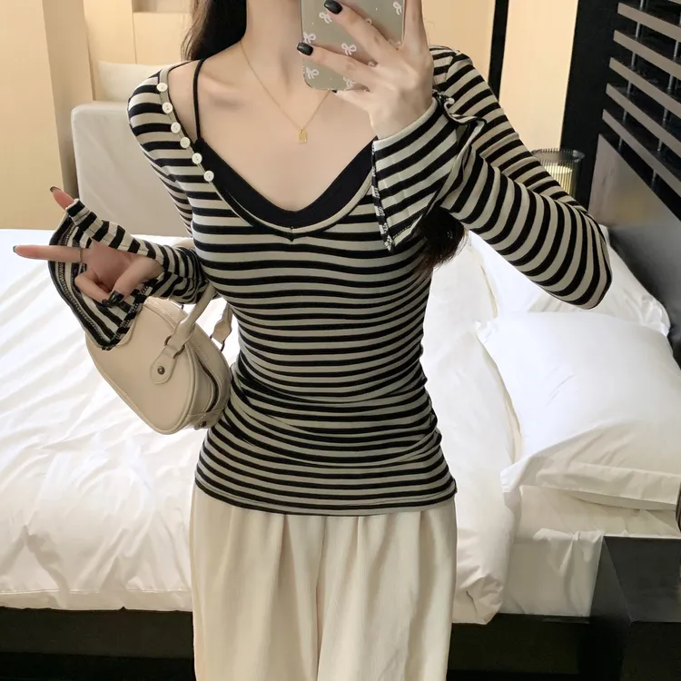 【发货超快】韩漫身材条纹正肩T恤女秋季纯欲气质辣妹修身显瘦上衣