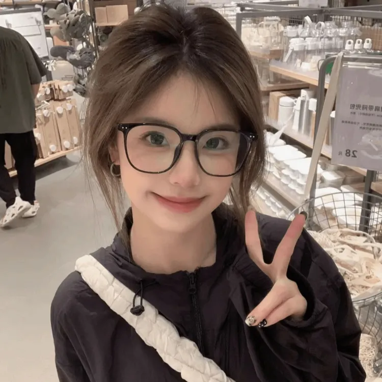 小红书爆款自拍神器显脸瘦眼镜男女高颜值新款百搭眼镜框架网红