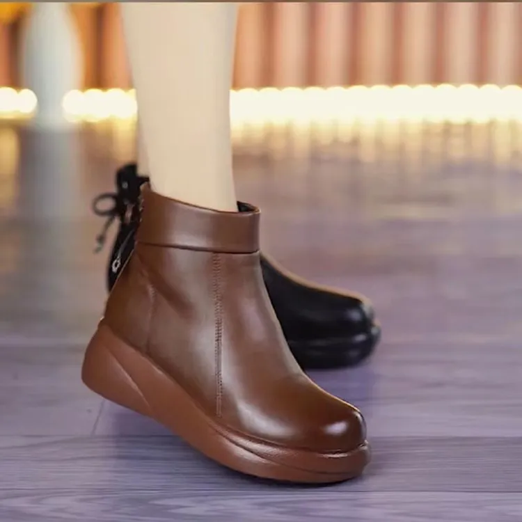 冬季新款加绒百搭短靴爆款厚底马丁靴防滑软底中年正宗马丁靴女