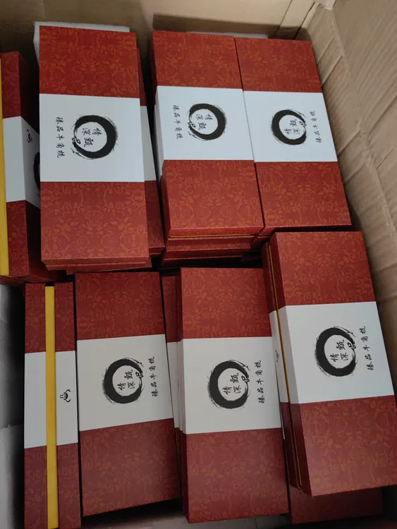 1个起卖，精品包装牛角梳子送人礼盒长25宽10高5厘米