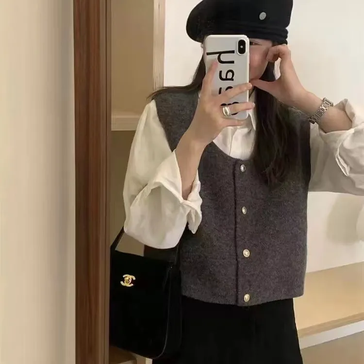 针织马甲女高腰短款时尚百搭纽扣毛衣开衫背心小个子马夹女秋冬