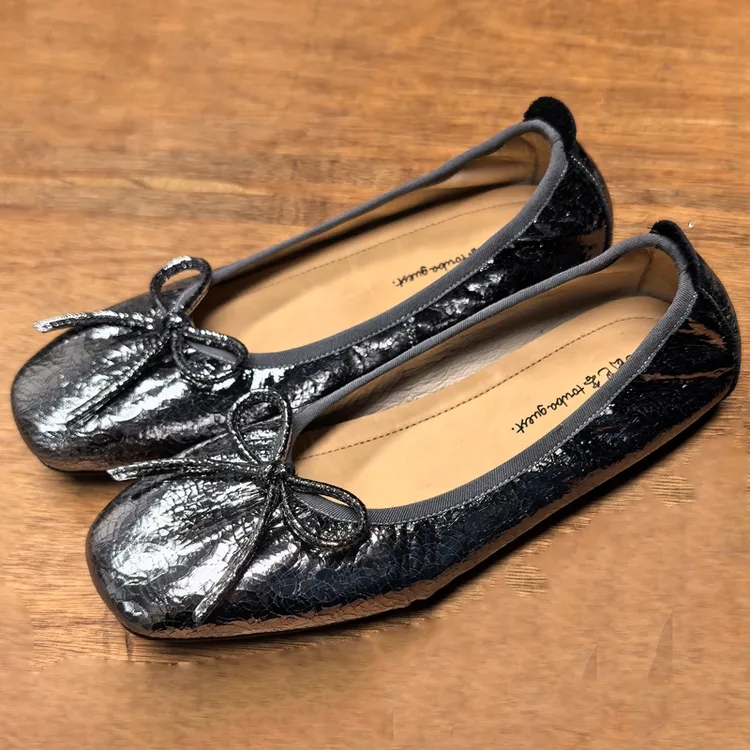 图巴客芭蕾舞软底休闲奶奶鞋银色浅口舒适方头蝴蝶结平底单鞋女