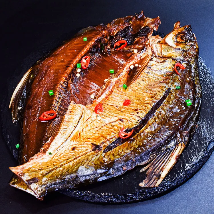 湖南常德酱板鱼零食卤味小吃香辣风干即食整条手撕鱼120g*2包