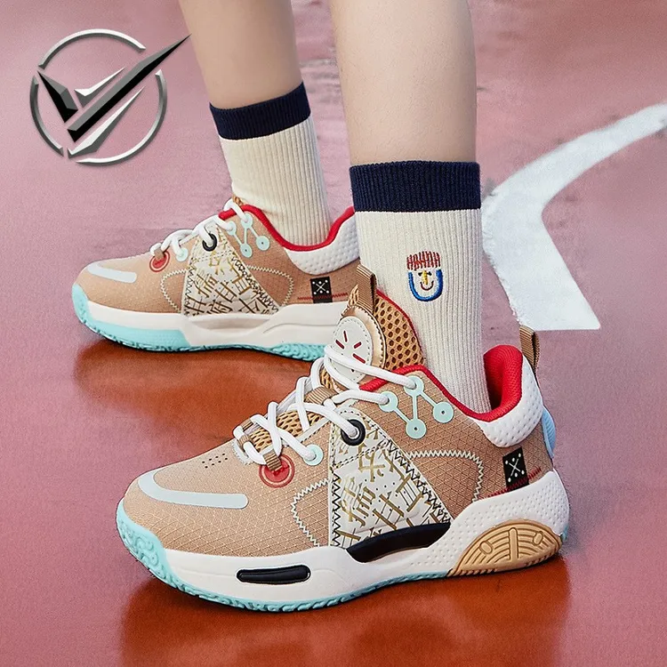 学生透气防滑革面篮球鞋春秋季新款百搭运动板鞋运动鞋男鞋低帮