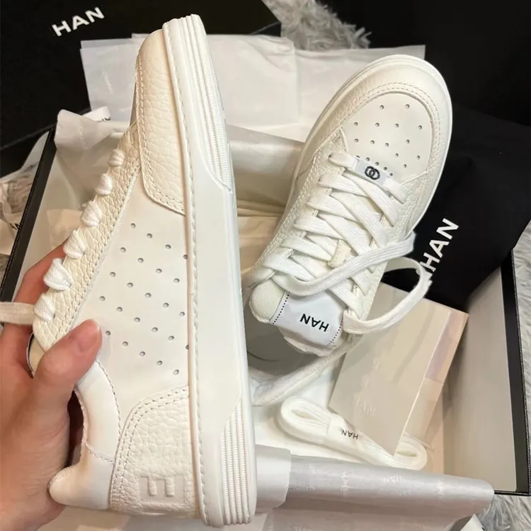 小白鞋女鞋子2022新款春夏季百搭运动真皮板鞋潮鞋懒人鞋