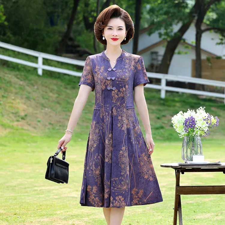 12242妈妈装夏季中长款短袖碎花连衣裙中老年女装冰丝洞阔太太装