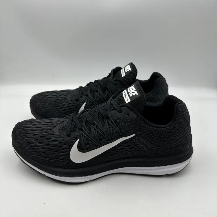 二手 43码 鞋底边磨损 Nike Zoom Winflo 5 跑鞋 黑白