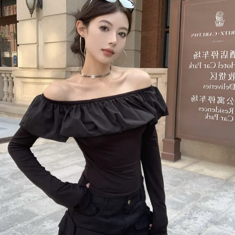 法式设计感一字肩黑色长袖T恤女2024秋季新款性感内搭打底衫上衣