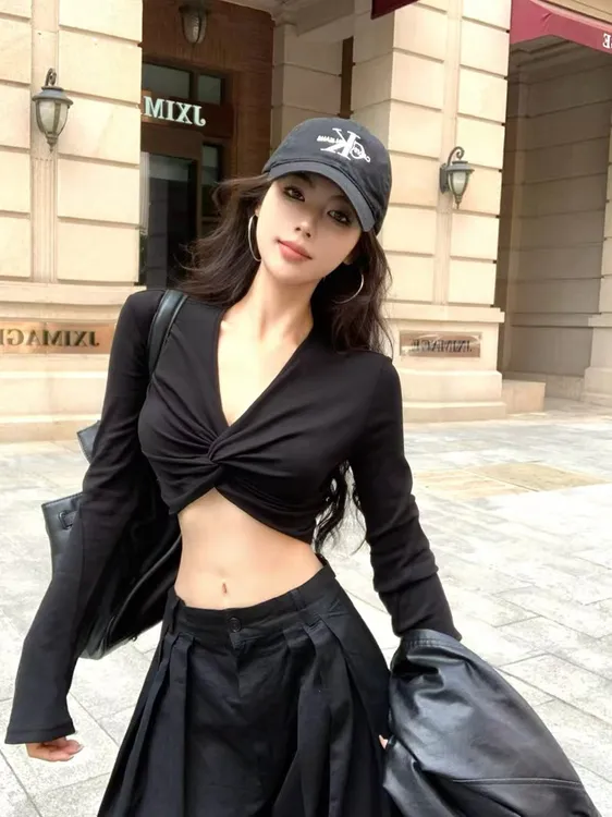 2024新款慵懒宽松设计感美式复古长袖撞色t恤女秋季小众外穿上衣