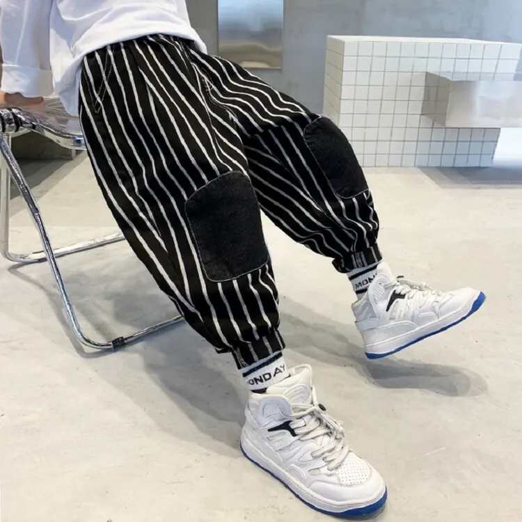 男童牛仔裤2025新款洋气宝宝春秋装男孩春季长裤儿童帅气休闲裤子