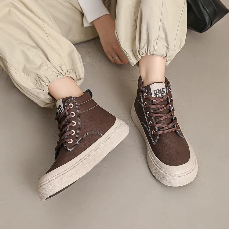 W23521平底高帮马丁靴潮流高帮女鞋新款个性小个子正品英伦风短靴