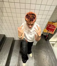 国潮正品潮流短袖T恤外套（单品链接）