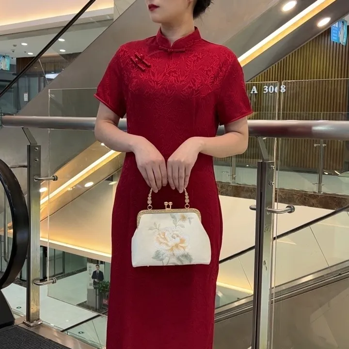 2025夏季红色旗袍喜妈妈喜婆婆婚礼气质显瘦中式旗袍裙中长送考