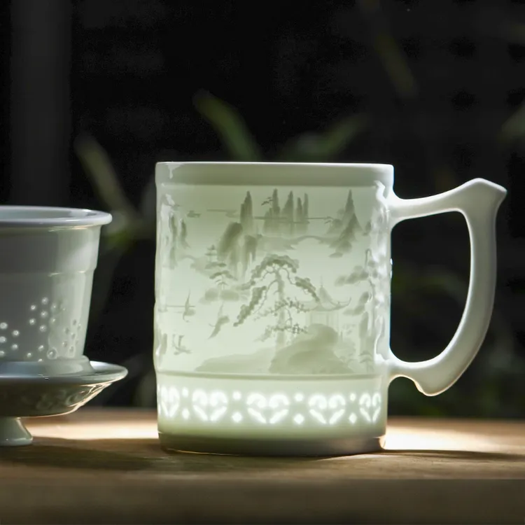 景德镇陶瓷茶杯影青雕刻高端茶水分离杯子带盖玲珑泡茶杯办公杯