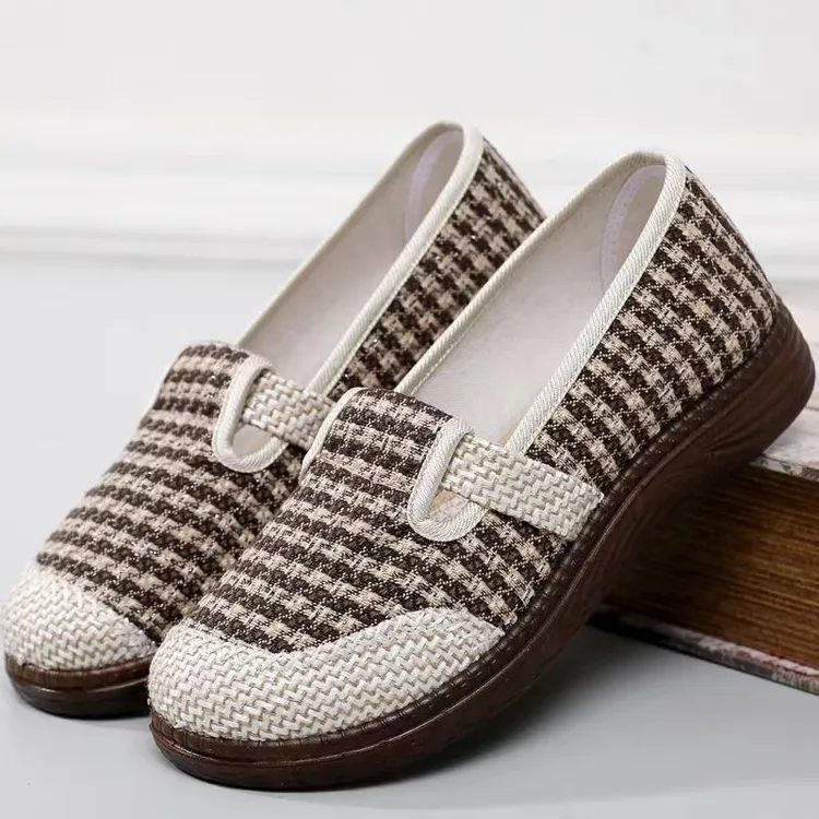 春秋老北京布鞋女单鞋舒适软底一脚蹬休闲鞋平底鞋中老年妈妈鞋子