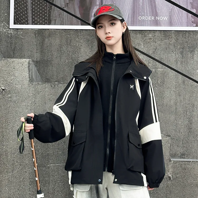 女大童秋冬外套2025新款儿童洋气中学生冲锋衣12女童秋季15岁衣服