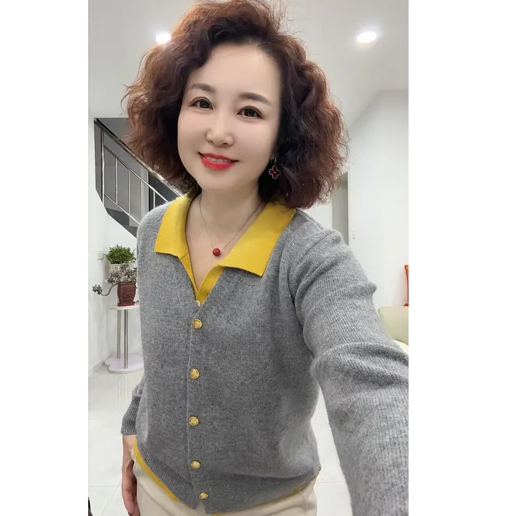 【正品现货】浣熊绒假两件撞色设计女装长袖针织衫新款时尚百搭上衣