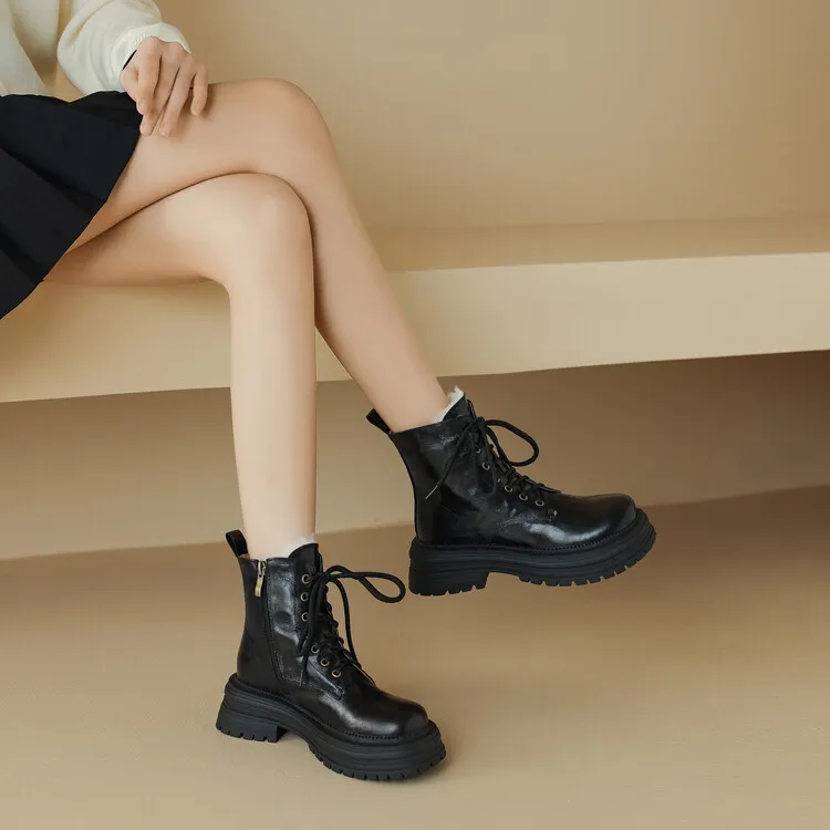 2024/C25/新款厚底明星同款时尚秋冬系带马丁靴真皮骑士百搭春秋