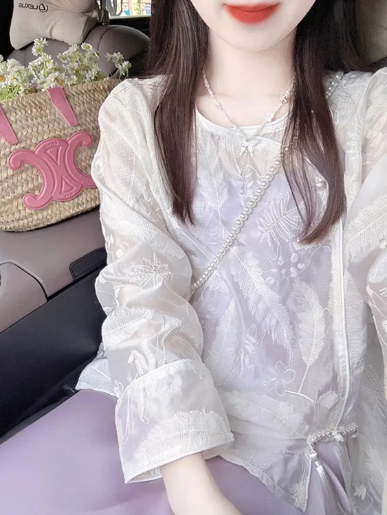 早秋新款新中式温柔风蕾丝刺绣雪纺衫显瘦藏肉吊带连衣裙两件套装