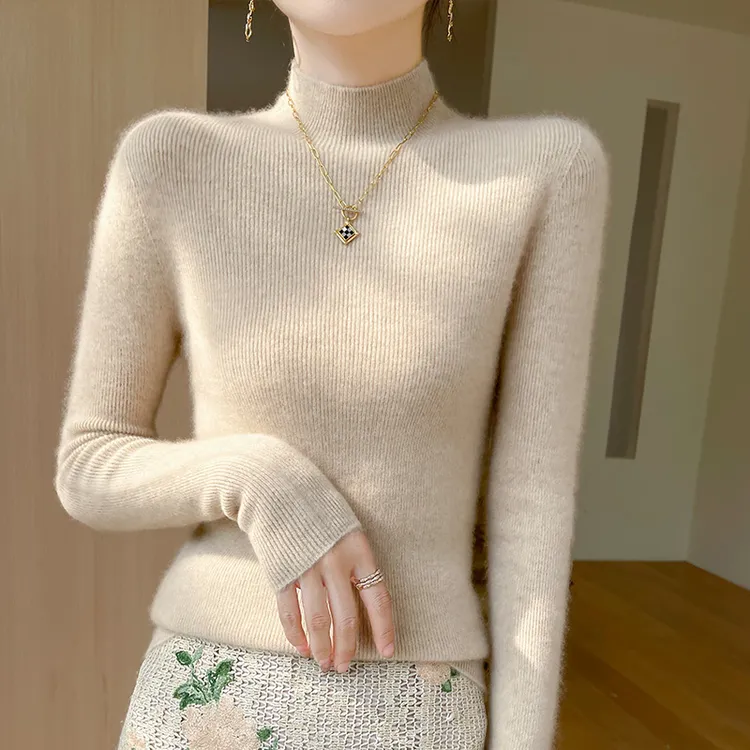 新款一线成衣羊毛半高领女士打底衫修身套头长袖百搭秋冬针织衫