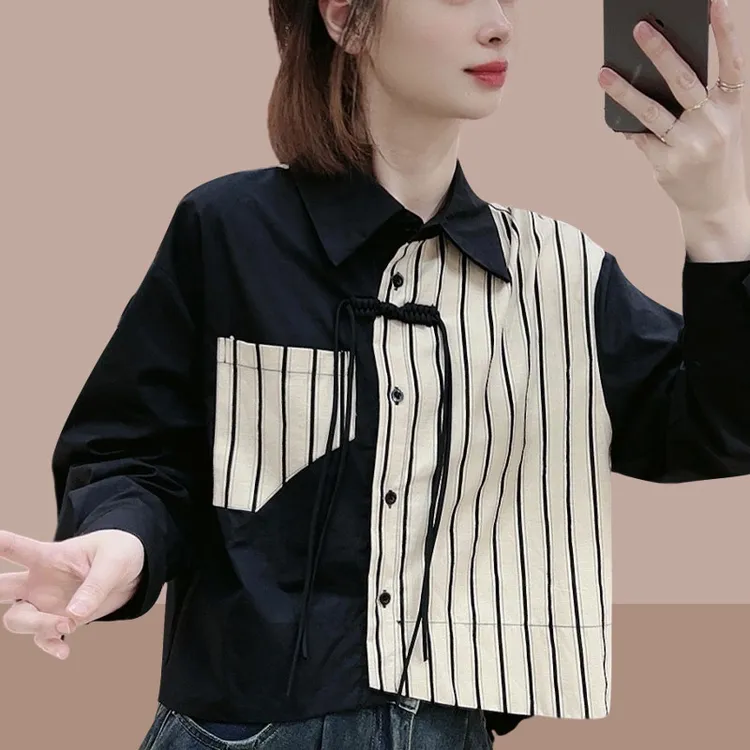 早秋新款翻领条纹撞色盘扣不对称衬衫女2025新款宽松休设计感上衣