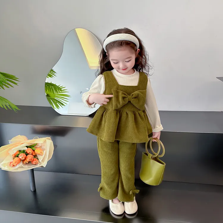 女童套装春秋2024新款儿童长袖复古洋气小女孩春季时尚三件套潮款