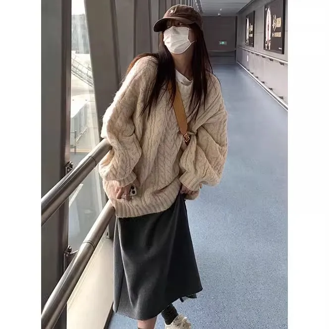 加厚红色圣诞麻花毛衣女冬季2024爆款本命年新年衣服过年穿搭上衣