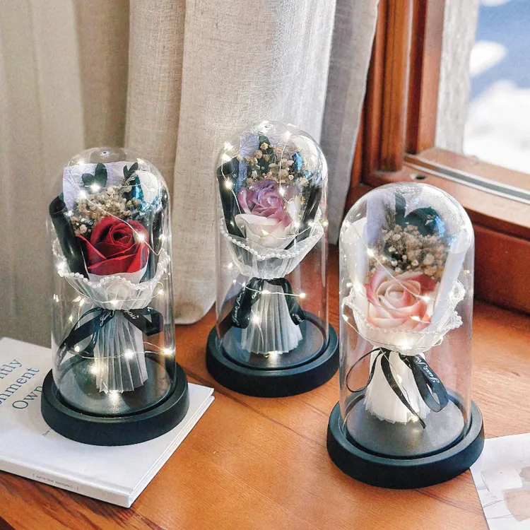 七夕生日礼物女生朋友送女友老婆永生花高级感玫瑰花束纪念品摆件