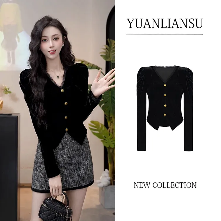 《李易行》2025秋冬新款法式小香风蕾丝花边拼接金扣丝绒衬衫#68127