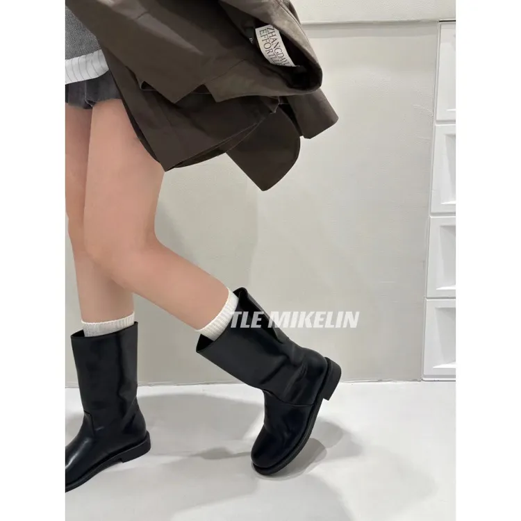 2025年时尚秋冬季新款韩国小众套筒百搭中筒靴高级圆头骑士靴女