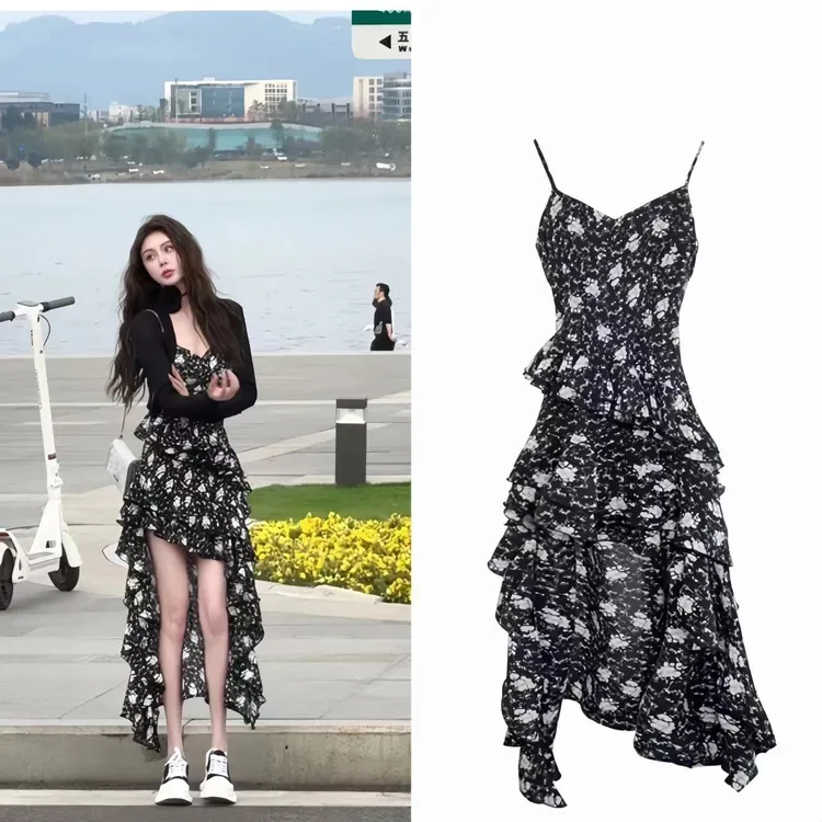 2025夏季新款法式出行无袖黑茶邂逅百搭设计感吊带辣妹连衣裙