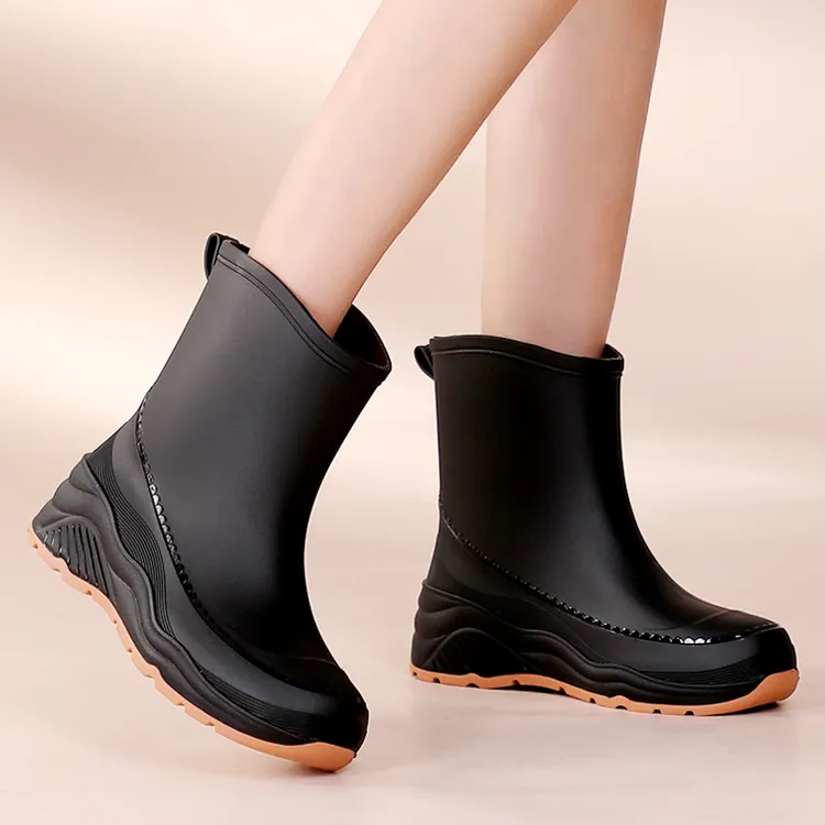 雨鞋女款时尚外穿防水防滑软底水鞋加绒保暖胶鞋厨房工作中筒雨靴