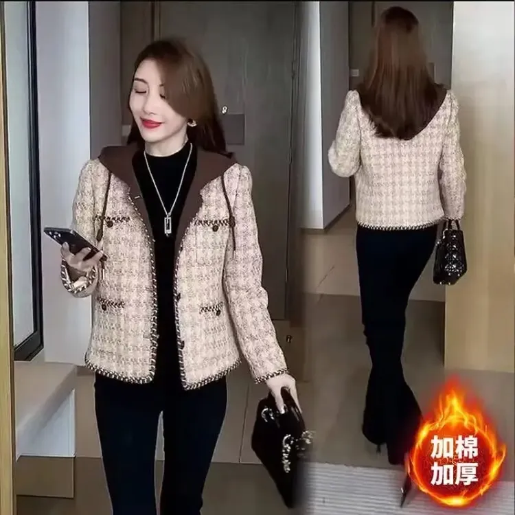 时尚小香风短外套女今年秋冬新款洋气质百搭显瘦连帽休闲格子上衣