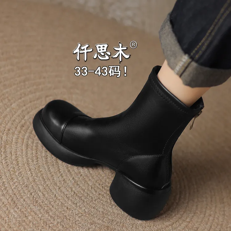 厚底短靴女2023新款春秋单靴大码女鞋41一43胖脚宽肥40高跟白色40