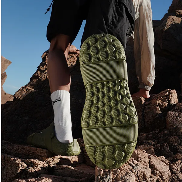 24年新款溯溪户外鞋防滑防臭男女拖鞋情侣款时尚沙滩鞋洞洞鞋凉鞋