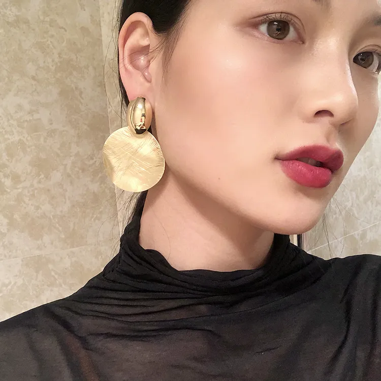 欧美大牌高级夸张拉丝大款金色圆圈耳环性冷淡风气质耳饰耳坠耳夹