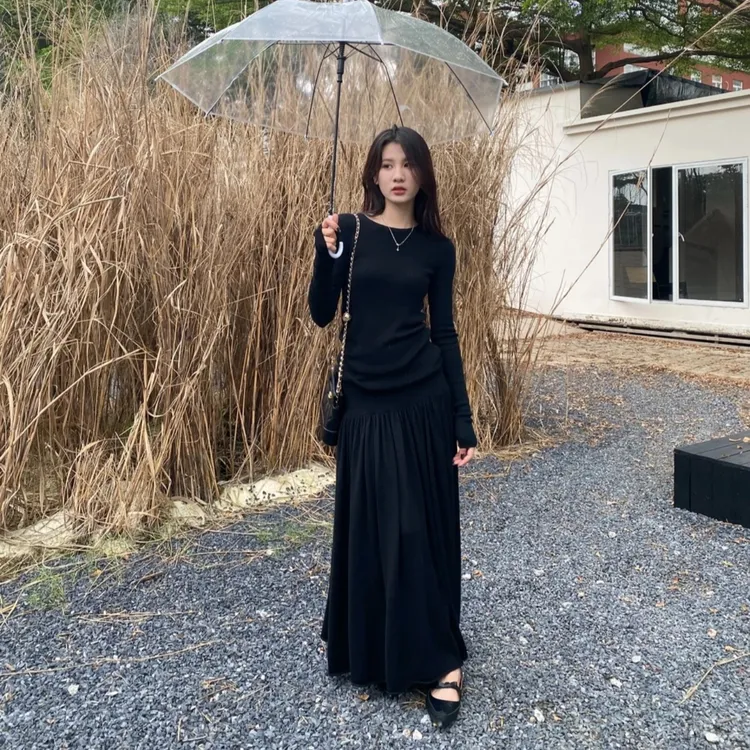 秋季设计师款舒适感长裙套装女2024新款设计感收腰显瘦a字裙