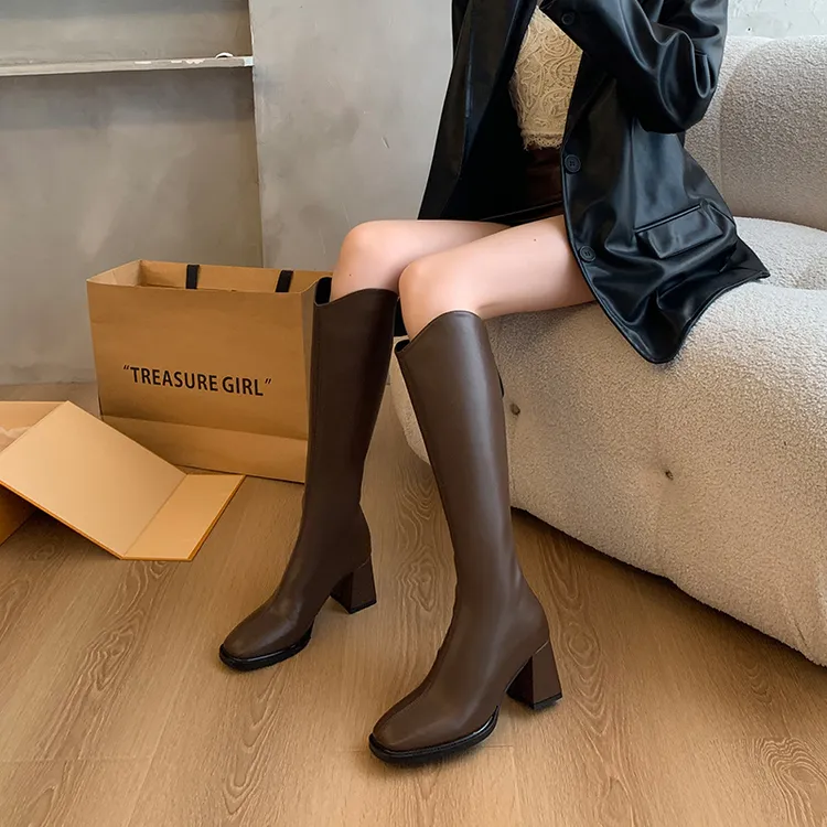 2024冬季新款女弹力瘦瘦靴高跟长筒靴粗腿大筒围百搭加肥大码女靴