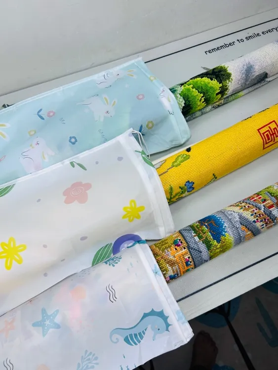 新款十字绣收纳袋防尘袋防水防潮袋宿舍家用凉席收纳袋直筒束口袋