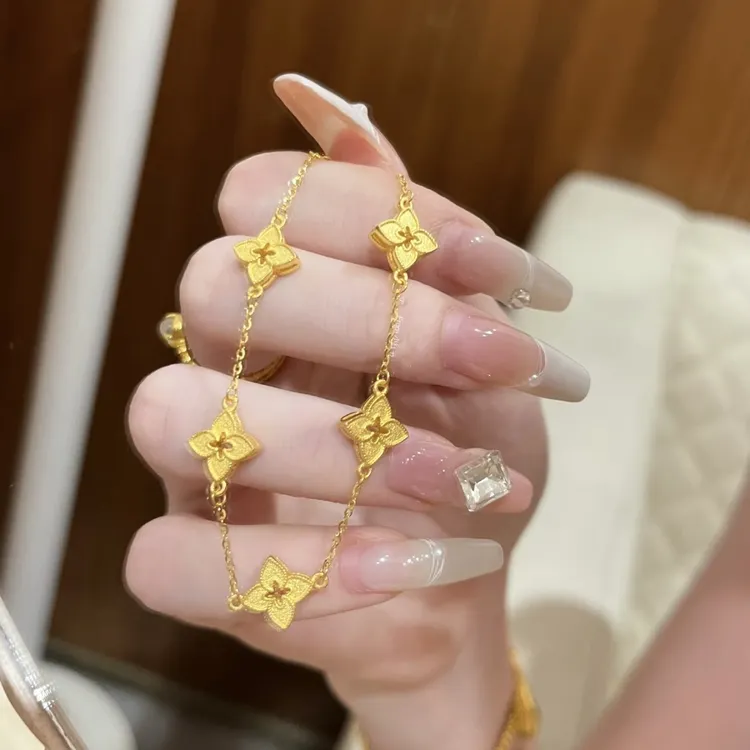 铜合金手链 新中式镂空手链女复古精致设计感简约百搭个性首饰