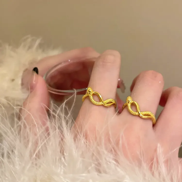 黄铜戒指 新中式精致感小众缠绕复古设计灵蛇指环可调节