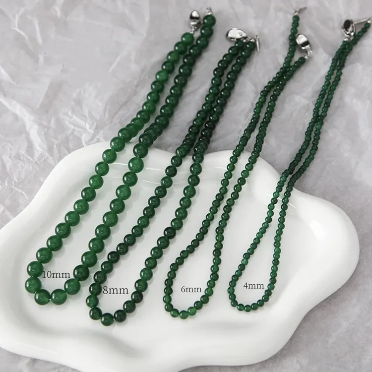 钛钢玻璃项链 显白绿色串珠手工新中式项链元宝扣锁骨链项链