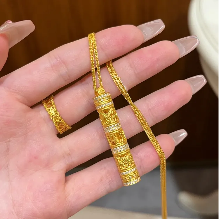 铜合金项链 新中式随身佛项链镂空打开六字箴言柱形吊坠锁骨链