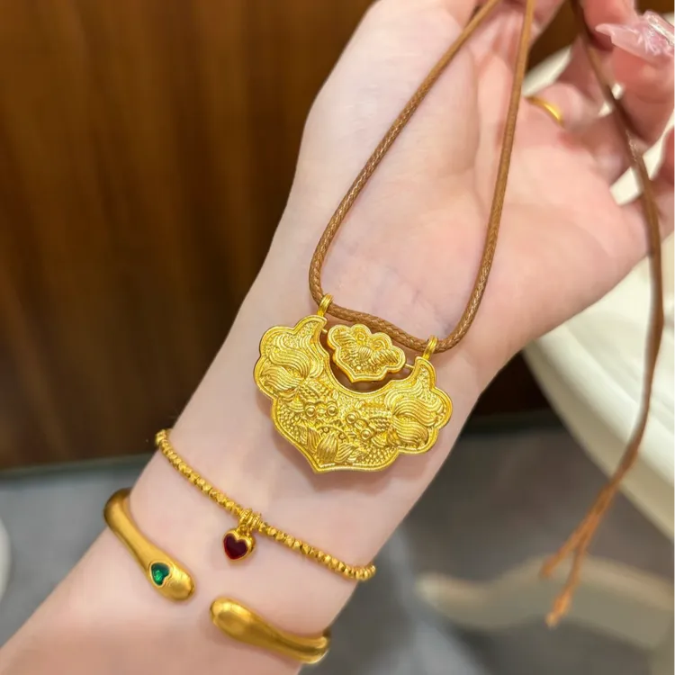 铜合金布艺项链 国潮双鱼锦鲤锁包项链女国风金色百搭毛衣链